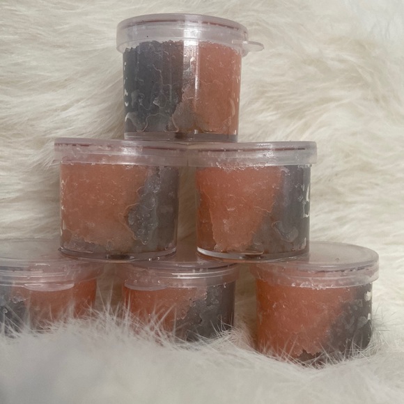 Watermelon sugar lip scrub🍉💎 - Picture 2 of 2